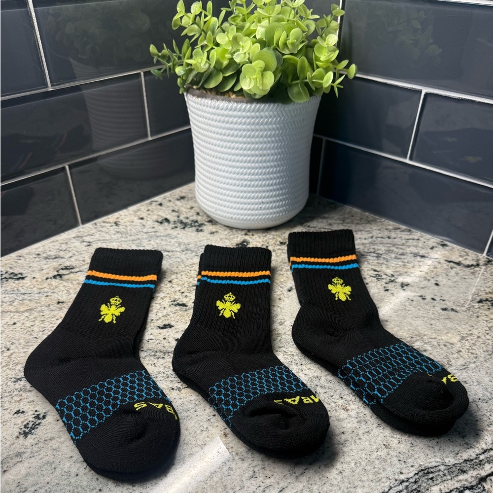 NWOT-BOMBAS SOCKS